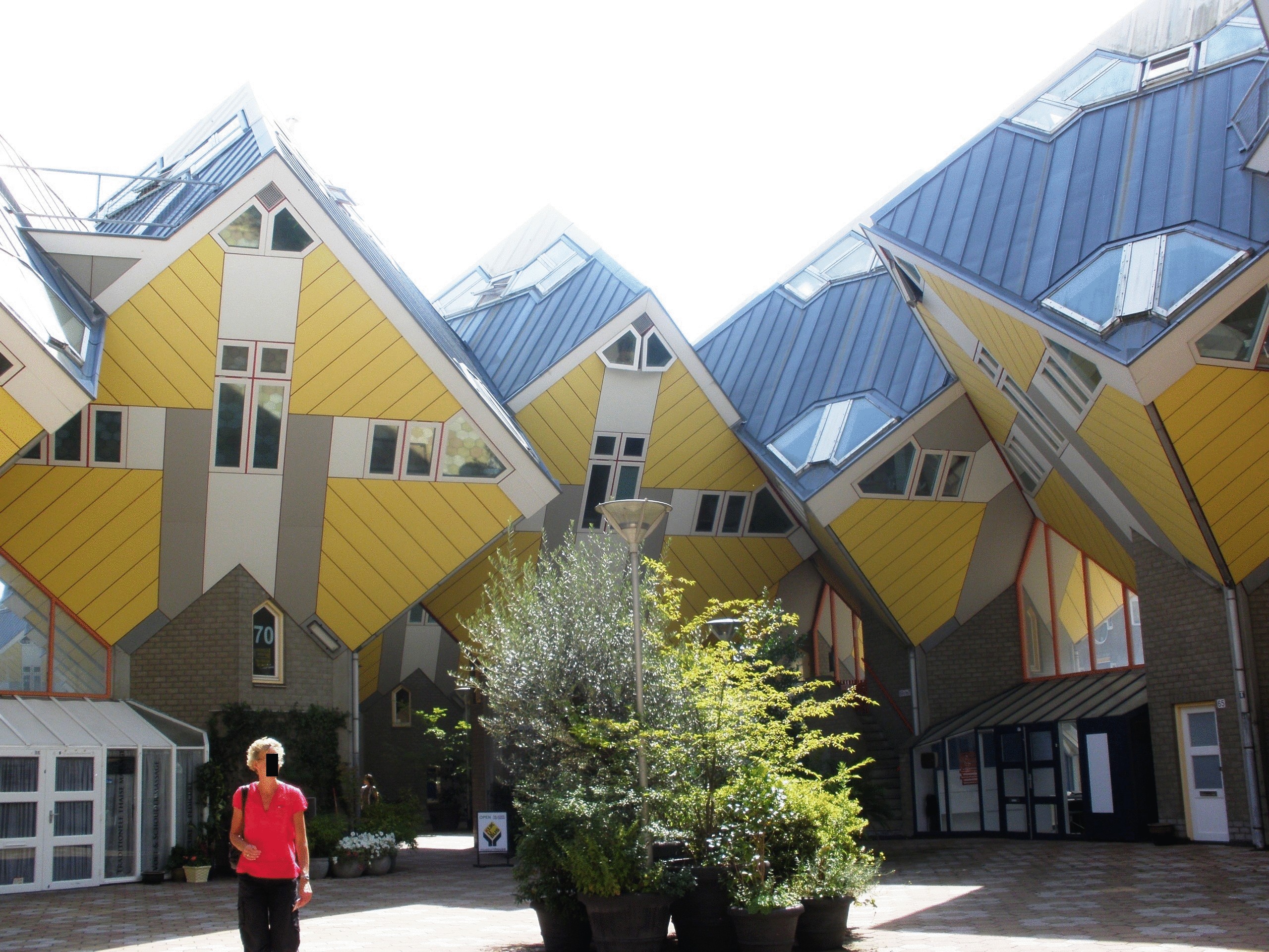 Удивительные дома кубы в Роттердаме
