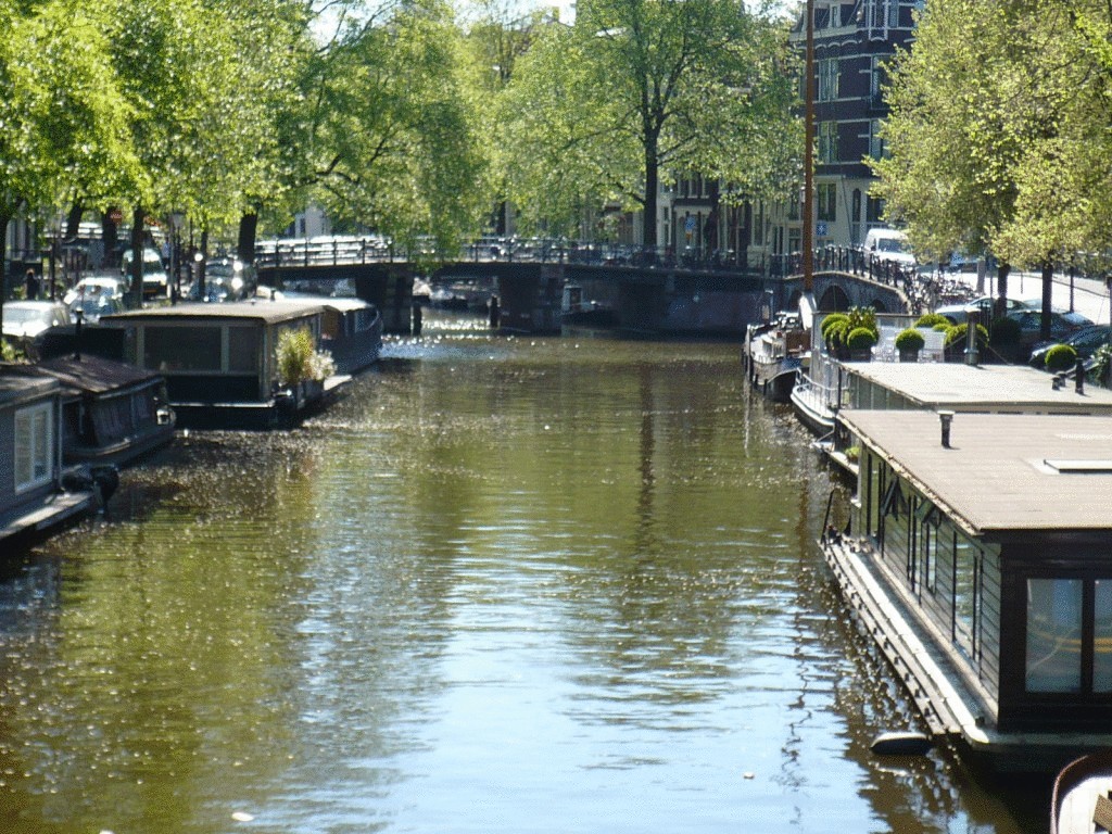 Плавучие дома в Амстердаме
