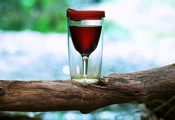 Бокал в стакане Vino2Go Wine Sippy Cup 