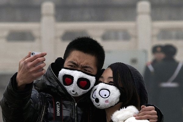 Пекин покрыт смогом, по степени загрязнения превышающий все нормы