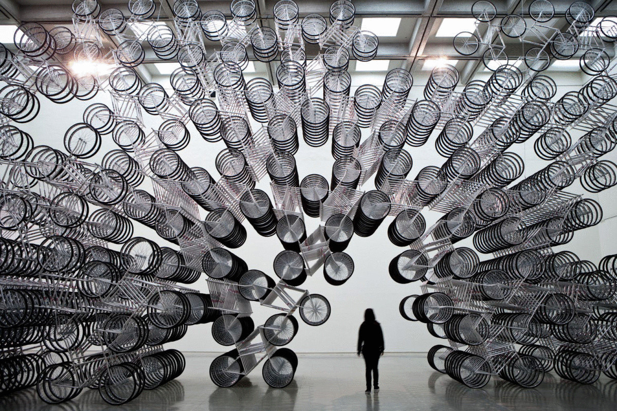 Китайский художник создал лабиринт из 3144 велосипедов