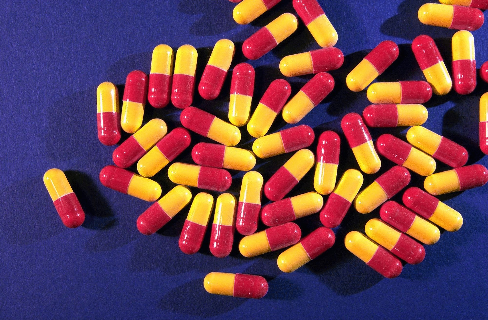 Нужно ли принимать антибиотики при простуде? 