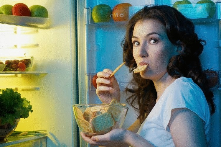 8 продуктов, которые нельзя есть при похудении