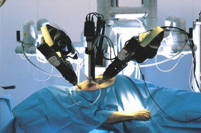 Роботы-хирурги не защищены от киберугроз