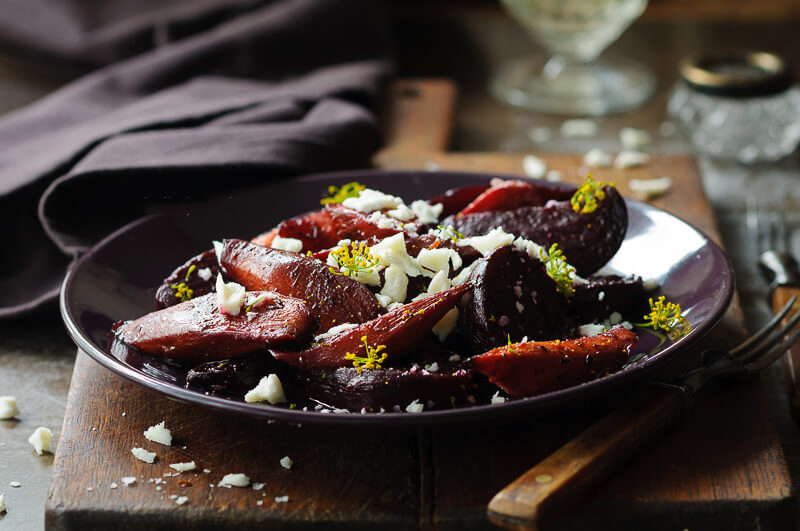 Изумительный рецепт - свекла и морковь запеченные с пряными травами Изумительный рецепт - свекла и морковь запеченные с пряными травами