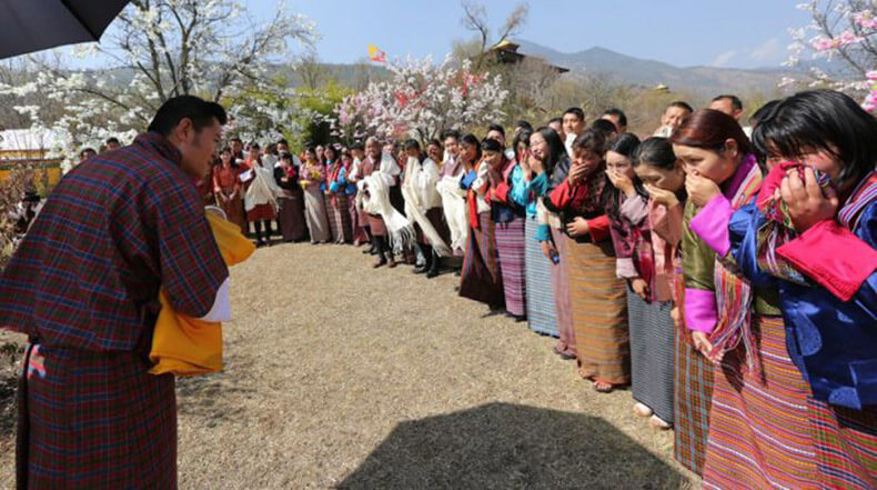 В Бутане рождение принца отпразднуют высадкой леса из 108 000 деревьев