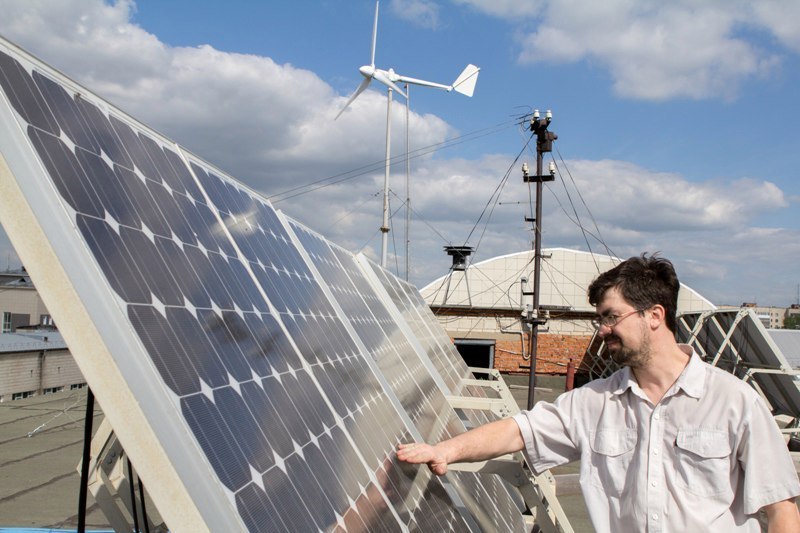 В Томске создадут производство систем управления солнечными батареями