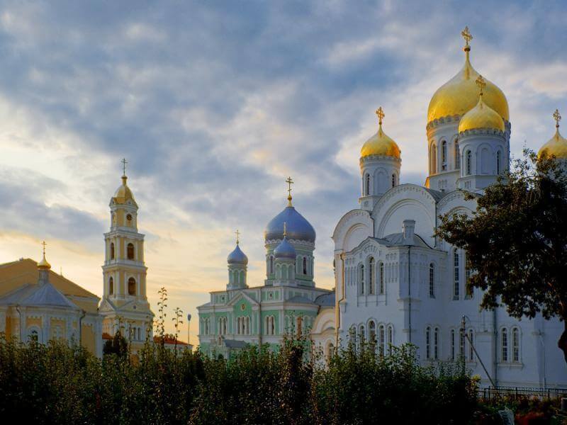 ТОП-10 красивейших православных монастырей мира.Часть 1