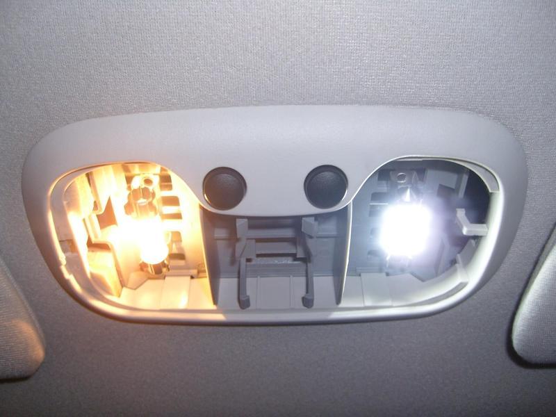 Светодиодные лампочки в салоне авто. Особенности освещения.