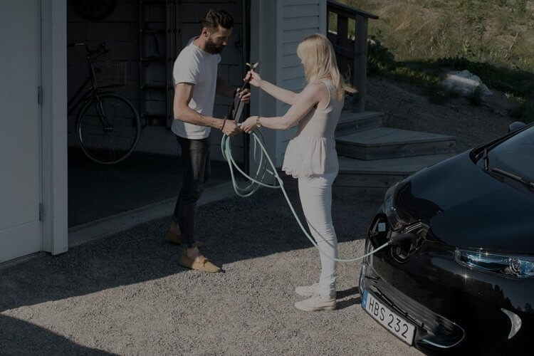 Поделись зарядкой для электромобиля: сервис Elbnb в Швеции