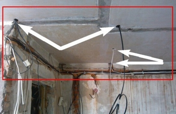 Особенности монтажа электрической проводки в помещениях из различных строительных материалов