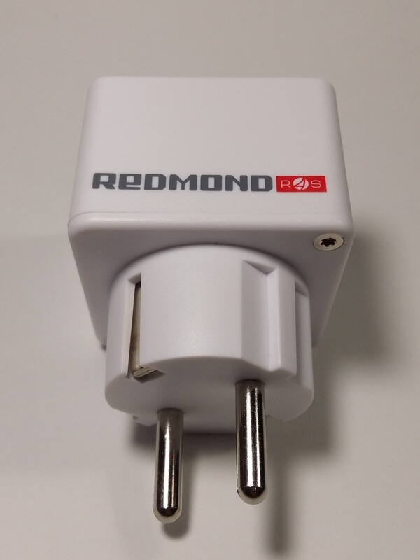Умная розетка Redmond SkyPlug RSP-100S