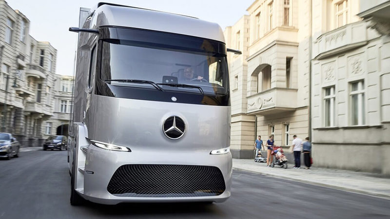 Mercedes-Benz представил электрический грузовик с 200-километровым запасом хода