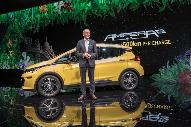 Электромобиль Opel Ampera-e предстал на Парижском автосалоне