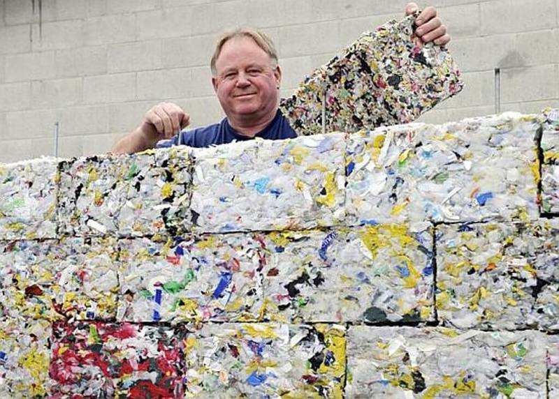 ByFusion превращает пластиковый мусор из океана в экологически чистые строительные блоки