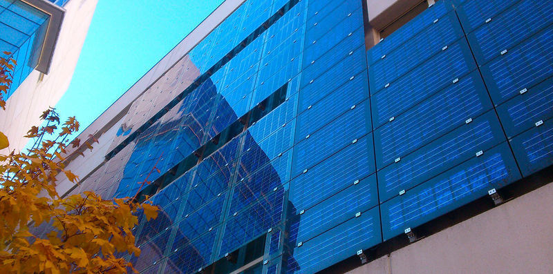 Ученые превратили окна в солнечные батареи