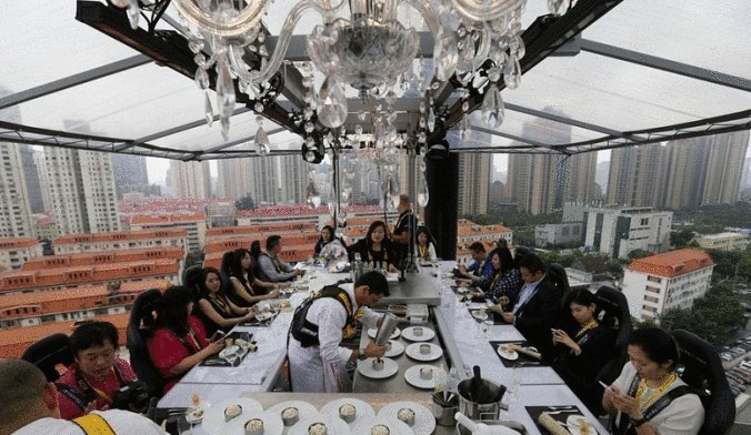 Ресторан для экстремалов открыли в Шанхае