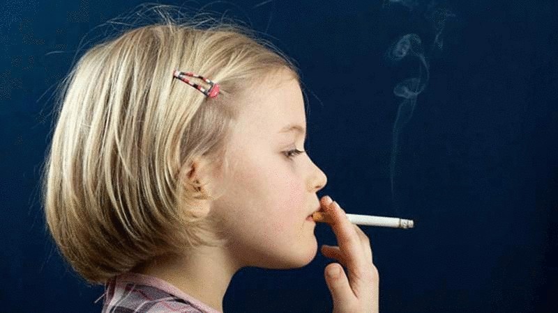 Излишний вес инициирует в детях желание курить