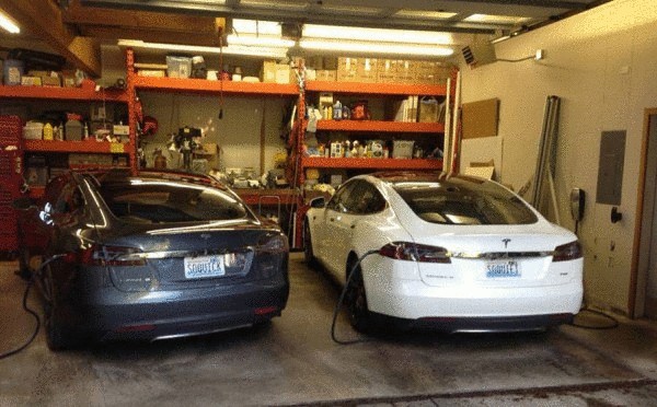 Обзор: Так ли хороши электромобили Tesla