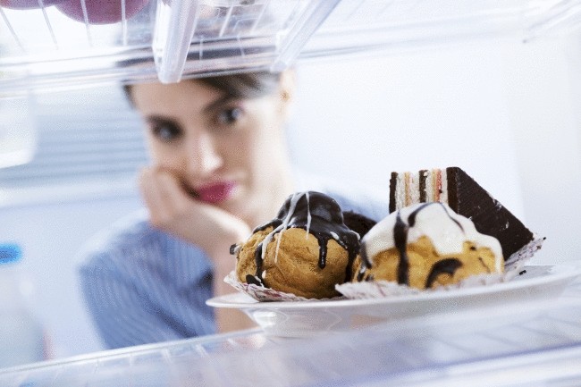 10 простых  способов обмануть голод во время диеты