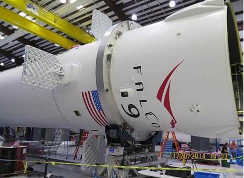 19 декабря SpaceX впервые в истории посадит ракету на плавучую платформу