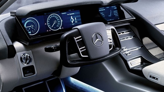 LG планирует производить для Mercedes-Benz инновационные камеры
