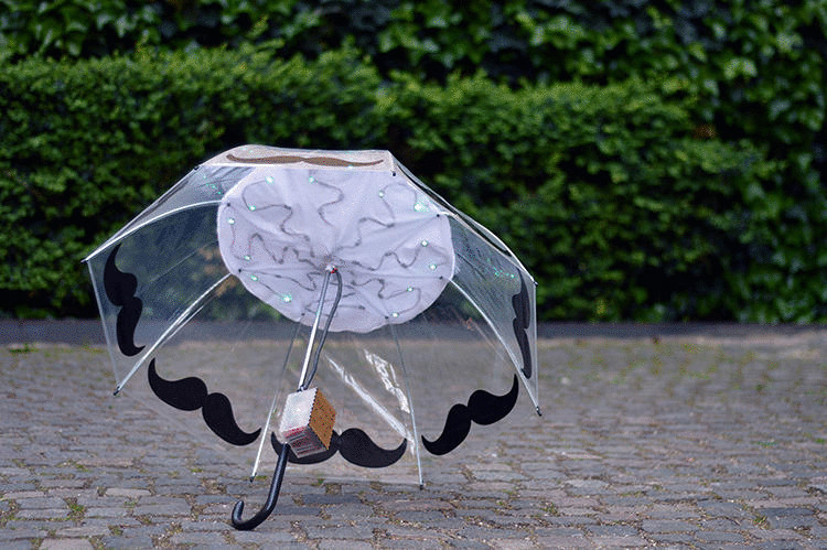 Умный зонтик отслеживает загрязнение воздуха