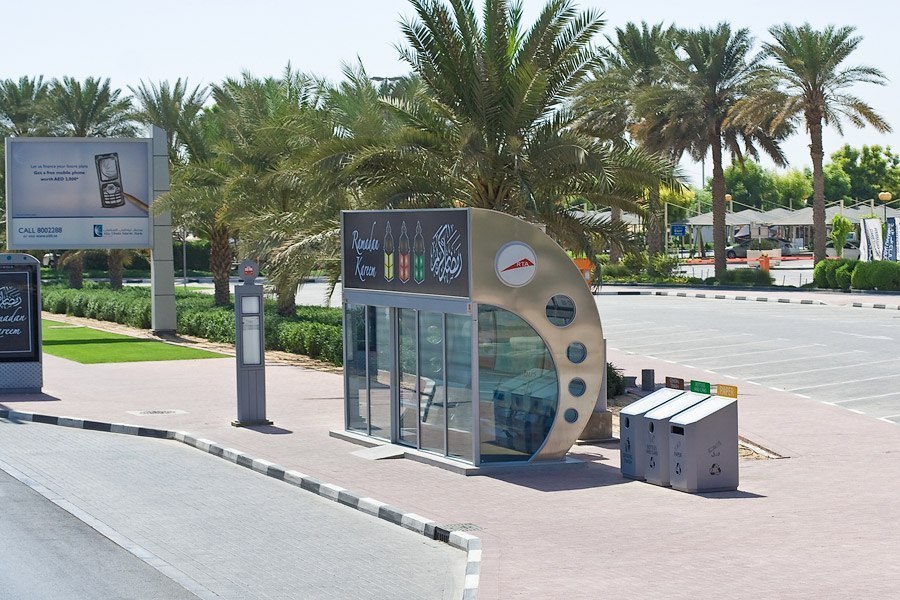 В Дубае установлено 126 остановок с кондиционерами