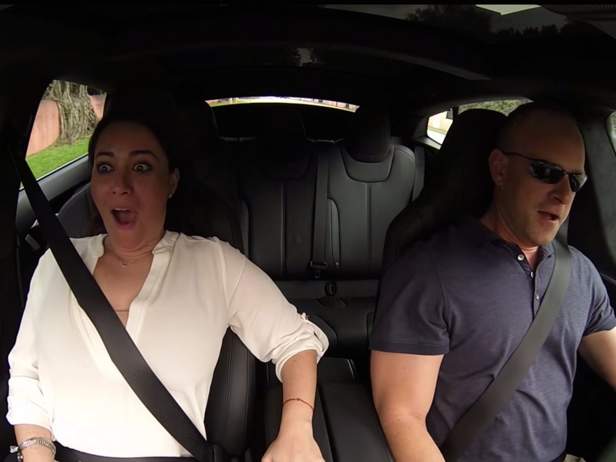 Новая Model S от Tesla способна на безумства + видео