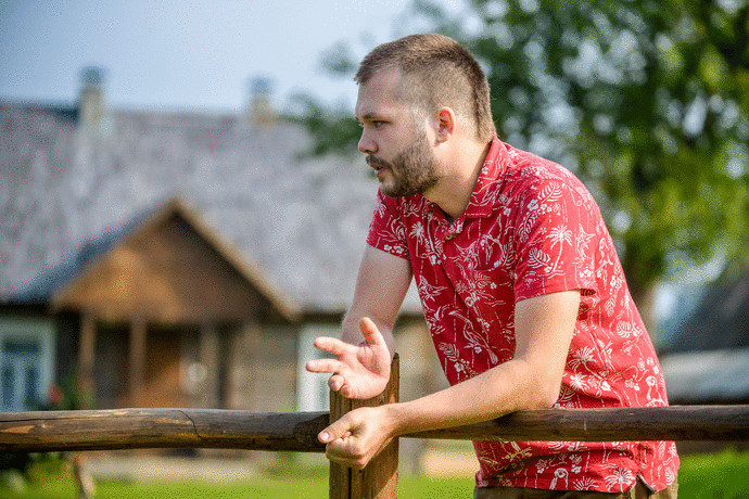 Белорусский бизнесмен купил и восстановил заброшенную деревню