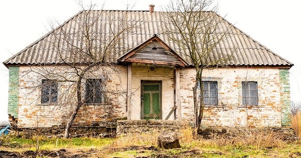 Таинственный дом больше 30 лет стоял заброшенным